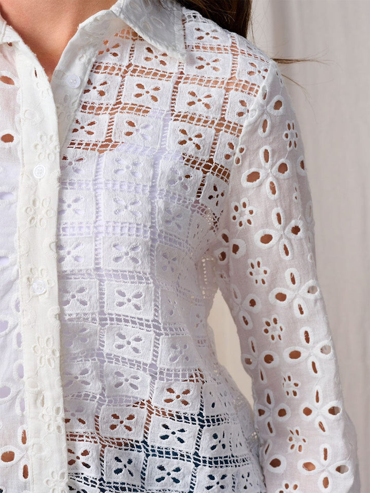 WOMEN'S LONG SLEEVE BUTTON UP EYELET BLOUSE