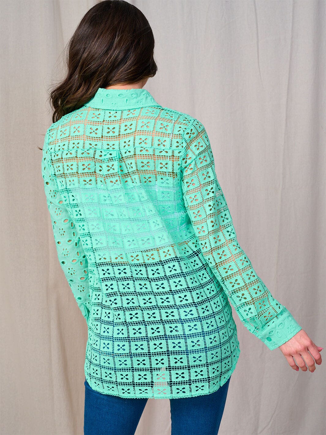 WOMEN'S LONG SLEEVE BUTTON UP EYELET BLOUSE