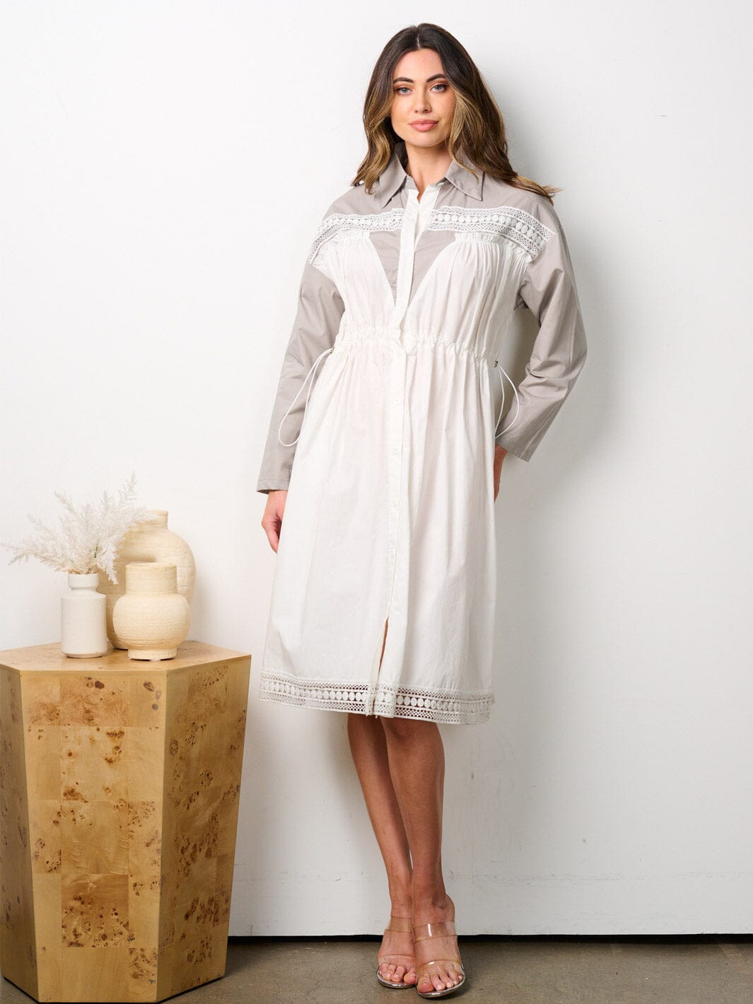 WOMEN'S LONG SLEEVE BUTTON UP ELASTIC WAIST TRIM DETAILED MIDI DRESS