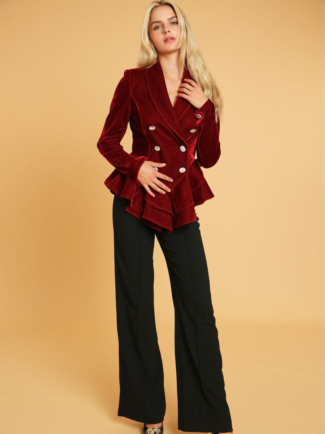 WOMEN'S LONG SLEEVE BUTTON CLOSURE RUFFLE DETAILED VELVET BLAZER