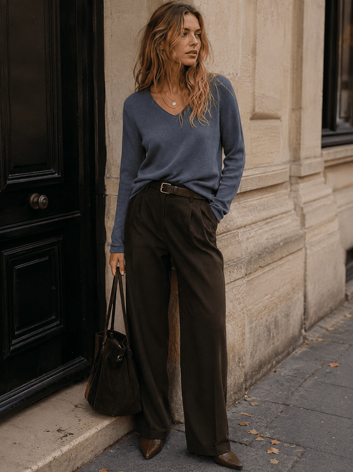 WOMEN'S LONG SLEEVE V-NECK PULLOVER SWEATER
