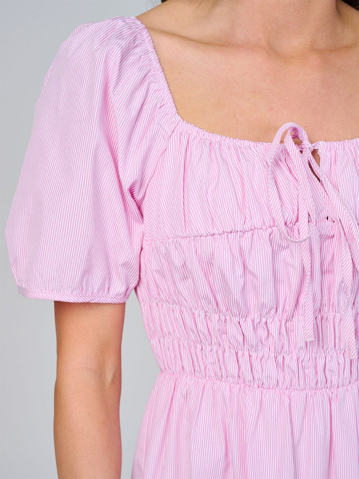 WOMEN'S SHORT SLEEVE SQUARE NECK RUCHED STRIPES TIERED MINI DRESS