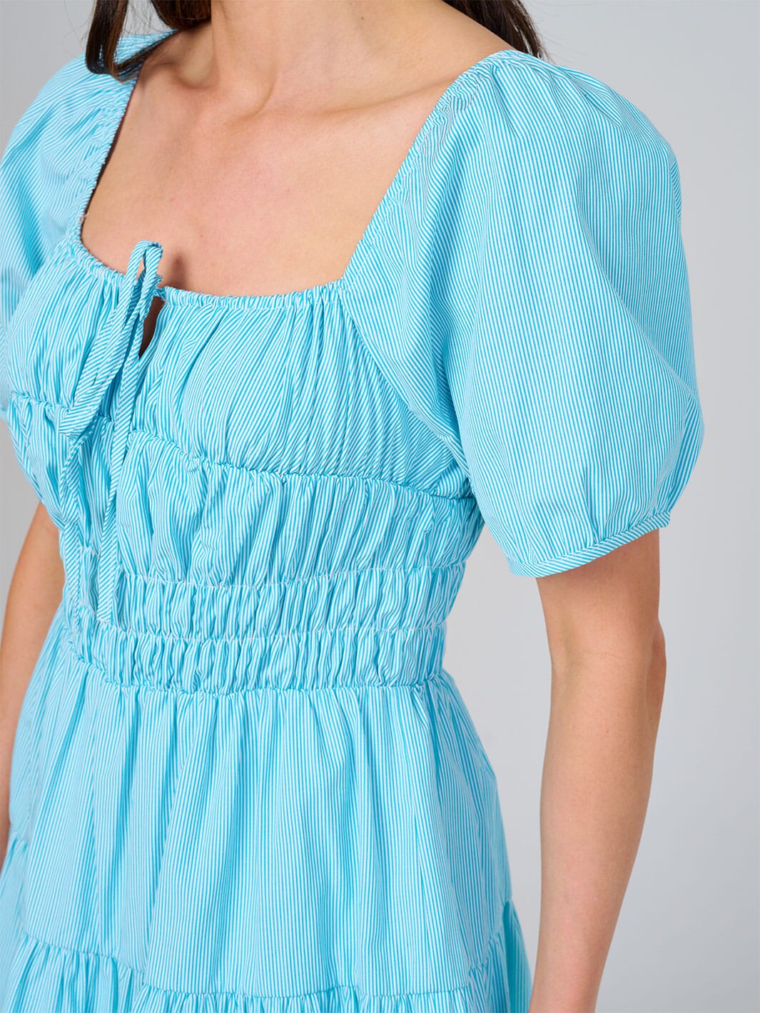 WOMEN'S SHORT SLEEVE SQUARE NECK RUCHED STRIPES TIERED MINI DRESS