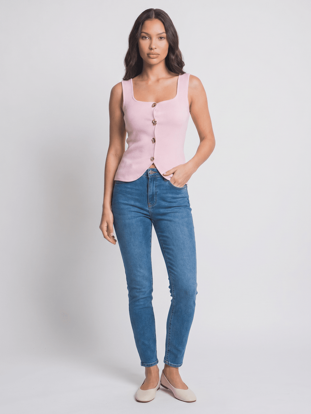 WOMEN'S SLEEVELESS SQUARE NECK BUTTON UP RIBBED TOP