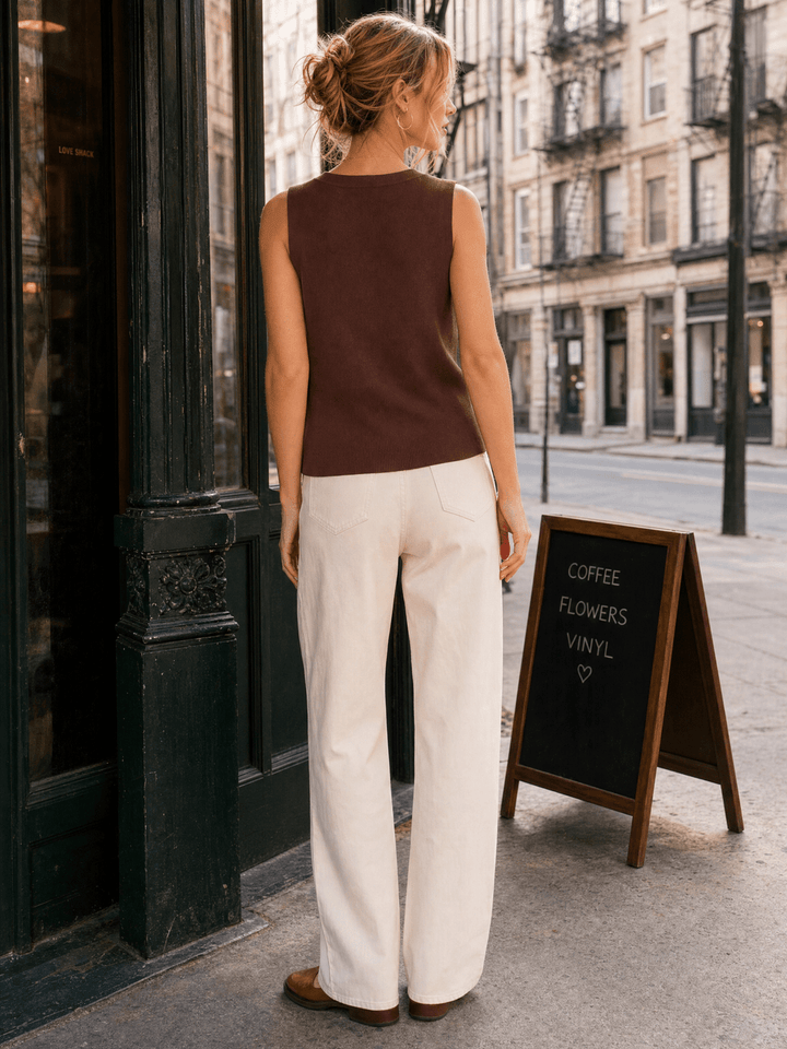 WOMEN'S SLEEVELESS V-NECK BUTTON CLOSURE RIBBED TOP