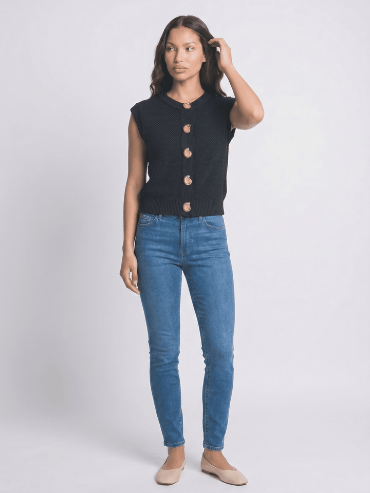 WOMEN'S SHORT SLEEVE BUTTON UP KNIT TOP