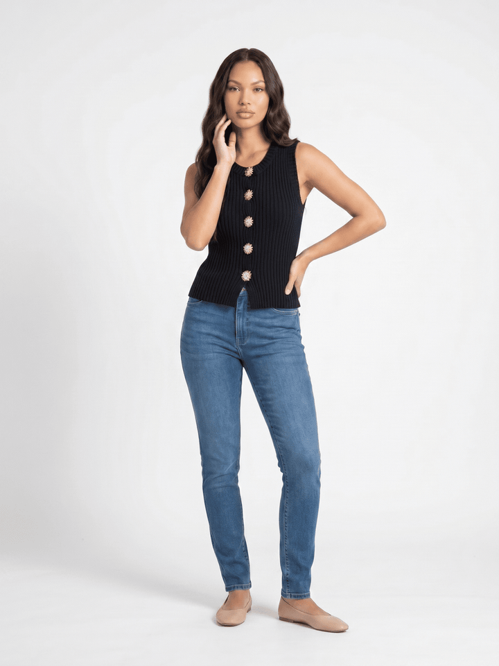 WOMEN'S SLEEVELESS BUTTON UP RIBBED TOP