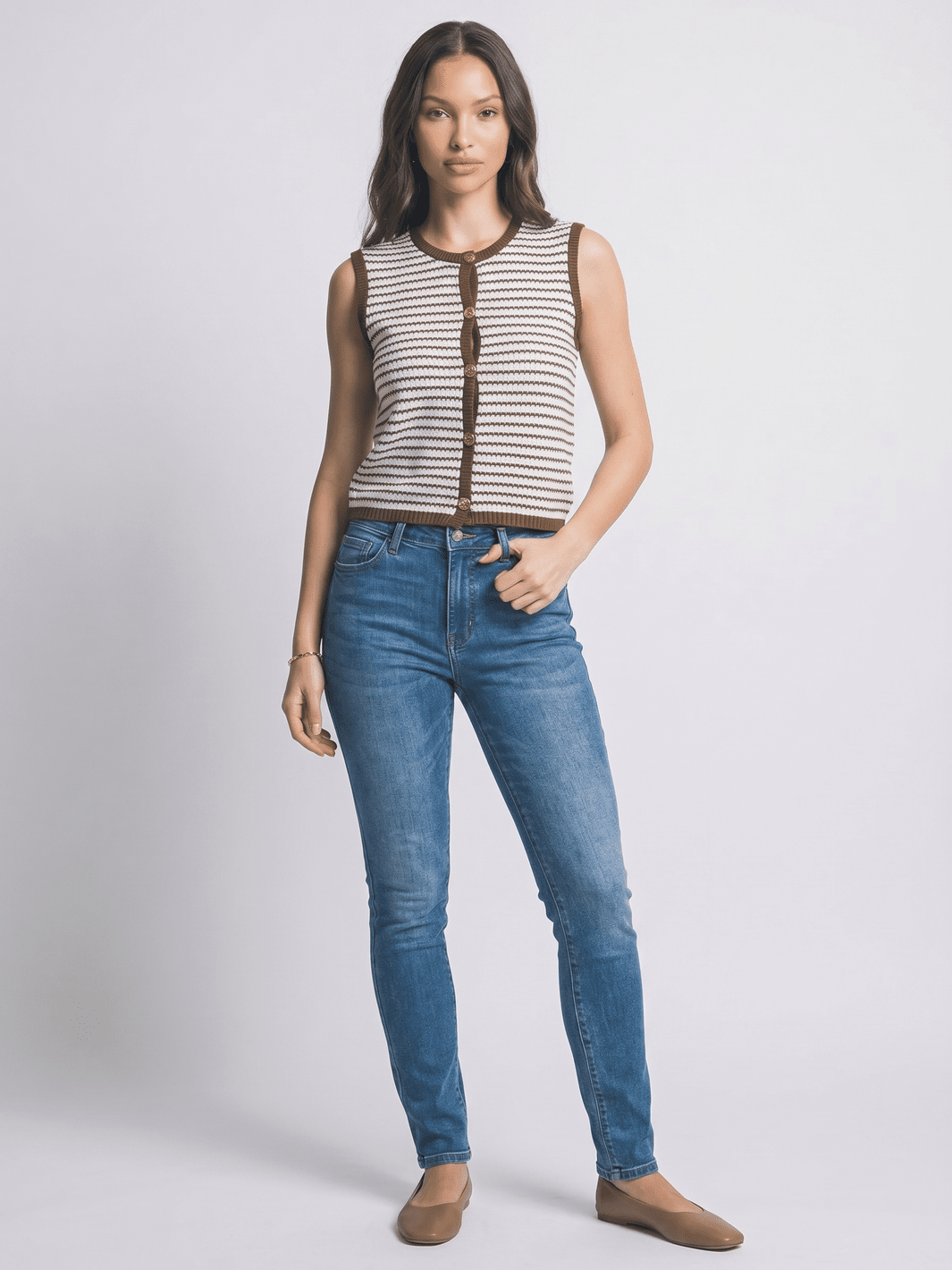 WOMEN'S SLEEVELESS BUTTON UP COLORBLOCK KNITTED TOP