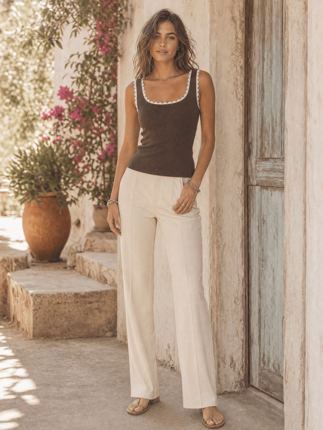 WOMEN'S SLEEVELESS PEARL DETAILED TRIM RIBBED TANK TOP