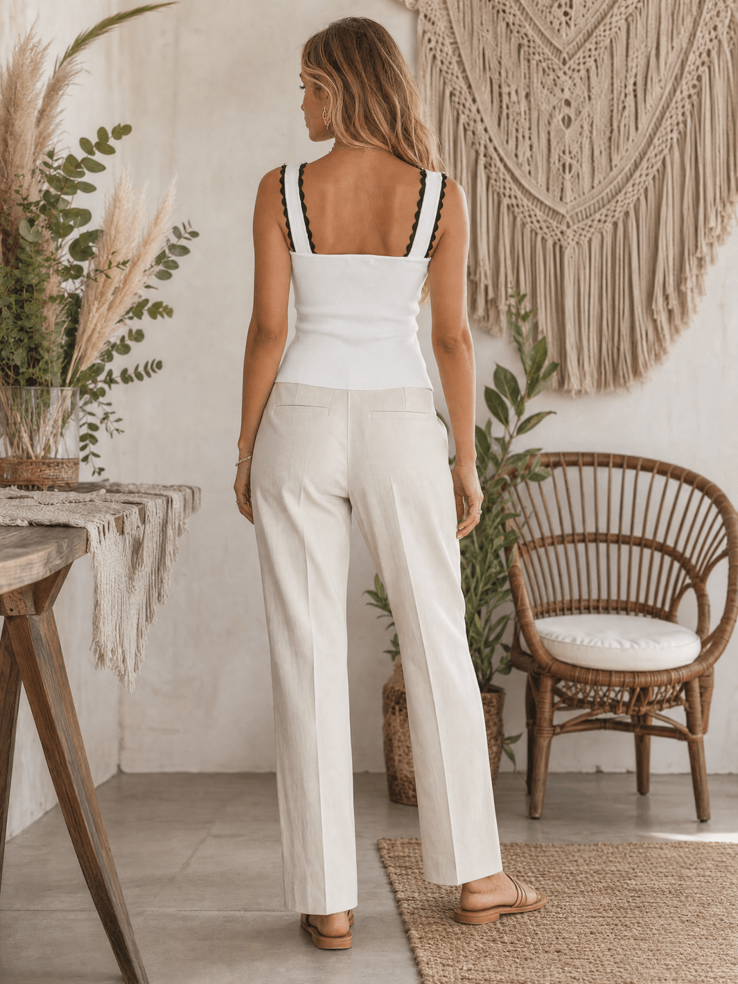 WOMEN'S SLEEVELESS PEARL DETAILED TRIM RIBBED TANK TOP