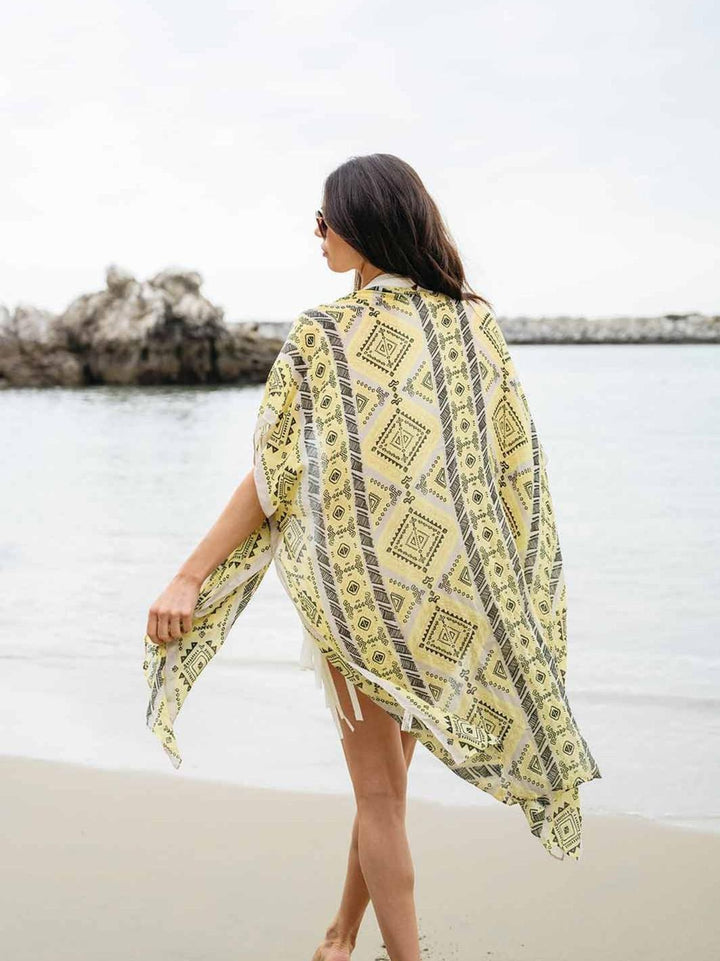 WOMEN'S SHORT SLEEVE OPEN FRONT MULTI PRINT KIMONO