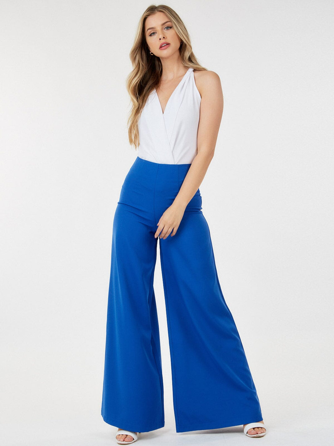 WOMEN'S SLEEVELESS SURPLICE BODYSUIT