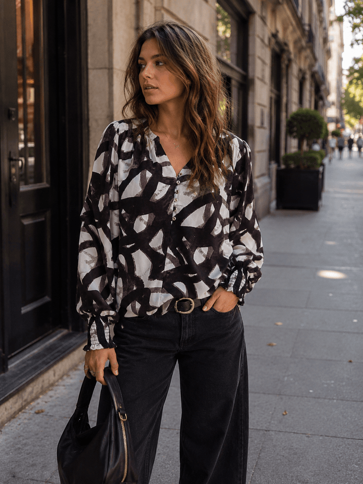 ENTRO WOMEN'S LONG SLEEVE V-NECK BUTTON UP MULTI PRINT BLOUSE