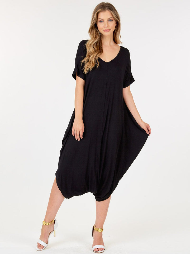 WOMEN'S SHORT SLEEVE V-NECK LOOSE FIT JUMPSUIT