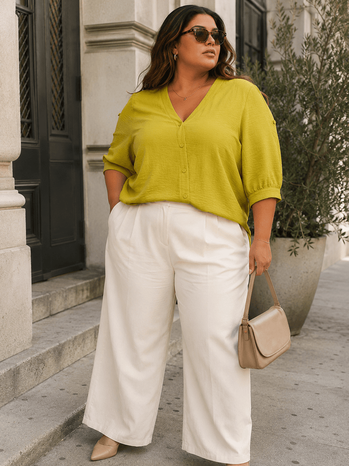 PLUS SIZE SHORT SLEEVE V-NECK BUTTONS DETAILED HIGH-LOW BLOUSE