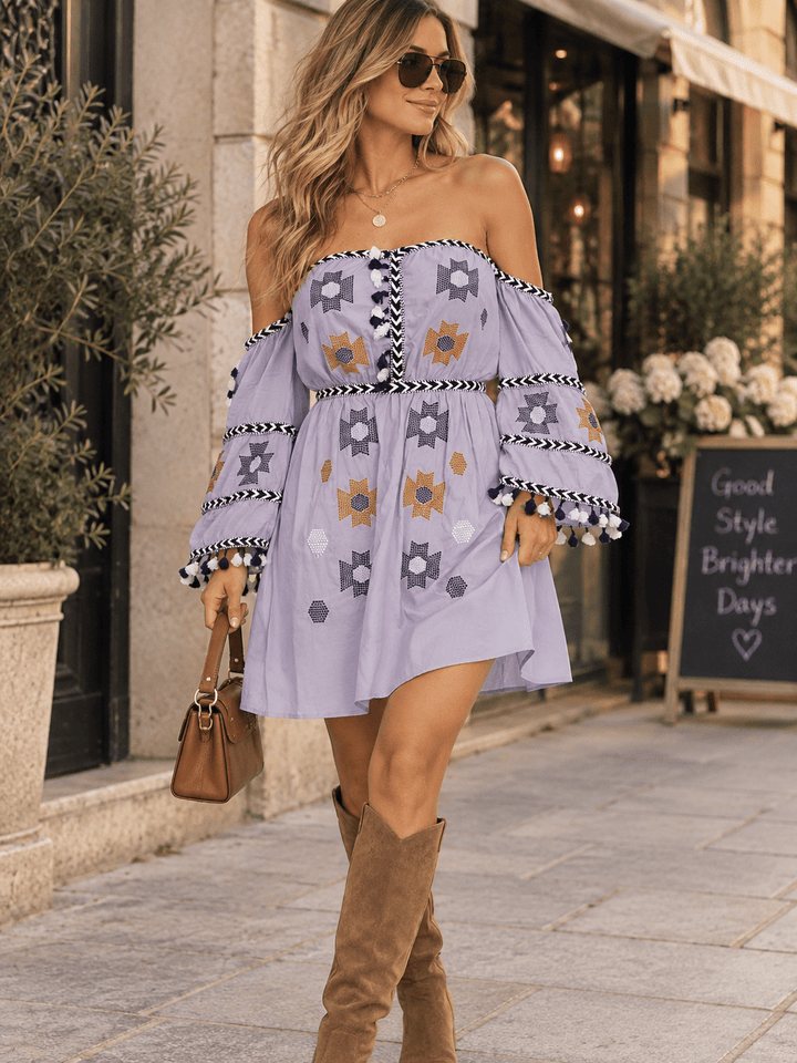 WOMEN'S COLD SHOULDER LONG SLEEVE EMBROIDERY DETAILED MINI DRESS
