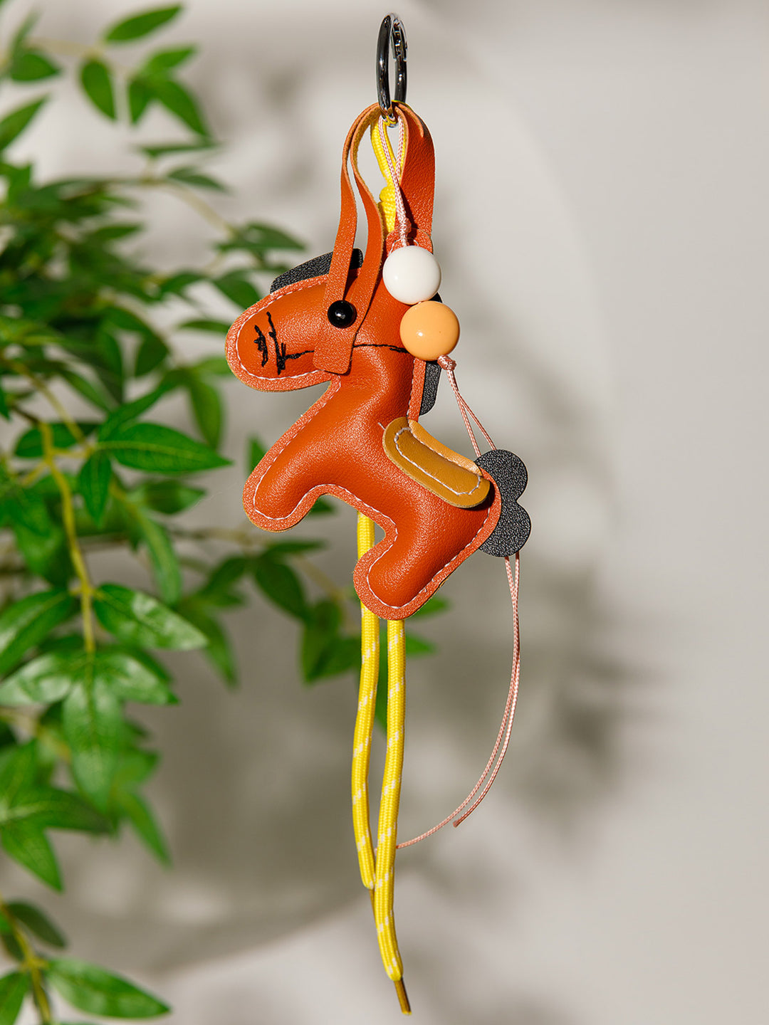 FASHION PU LEATHER HORSE MULTI PENDANT KEYCHAIN
