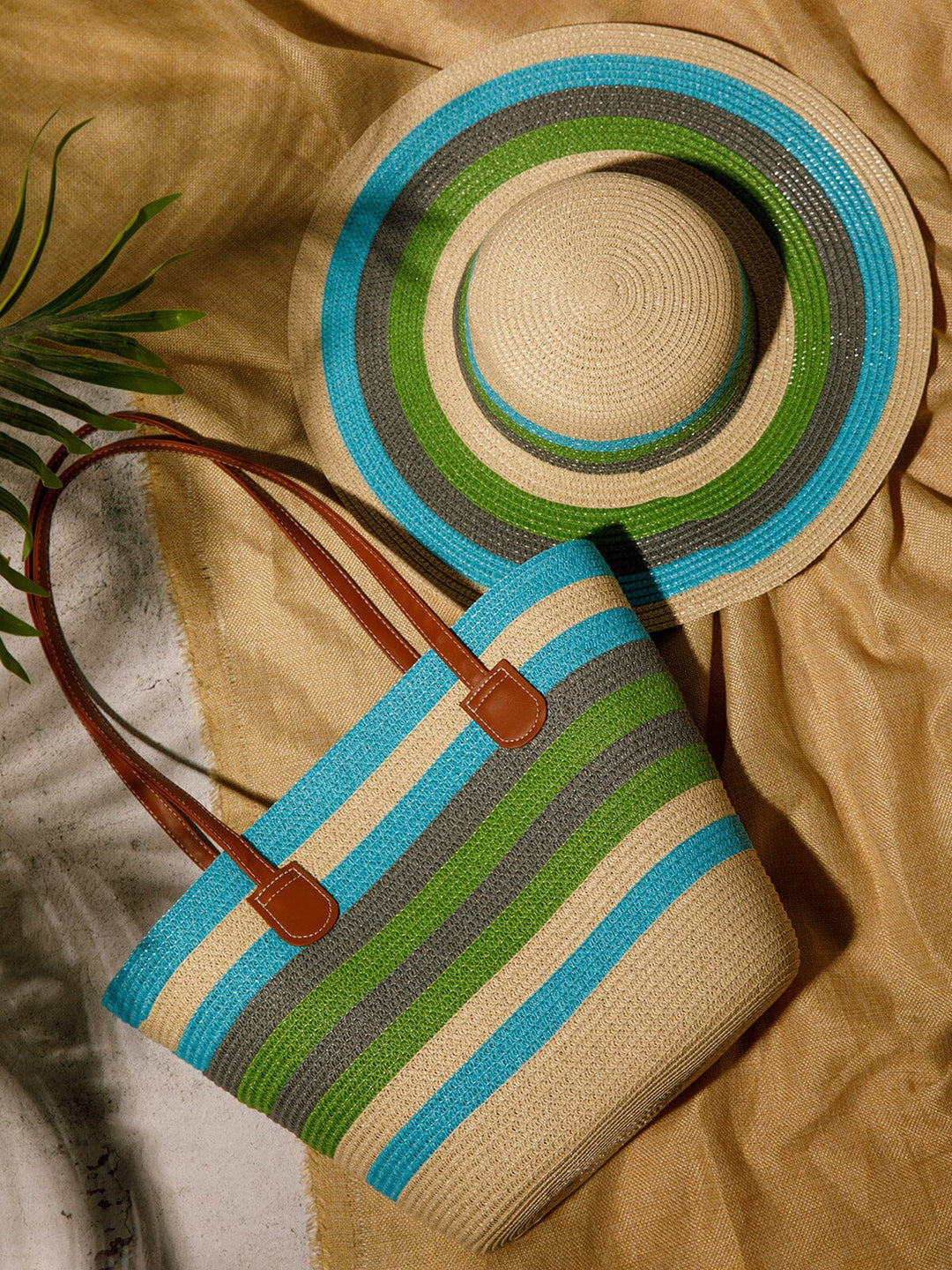 WOMEN'S STRAW SUN HAT WITH MATCHING WOVEN COLORBLOCK TOTE BAG