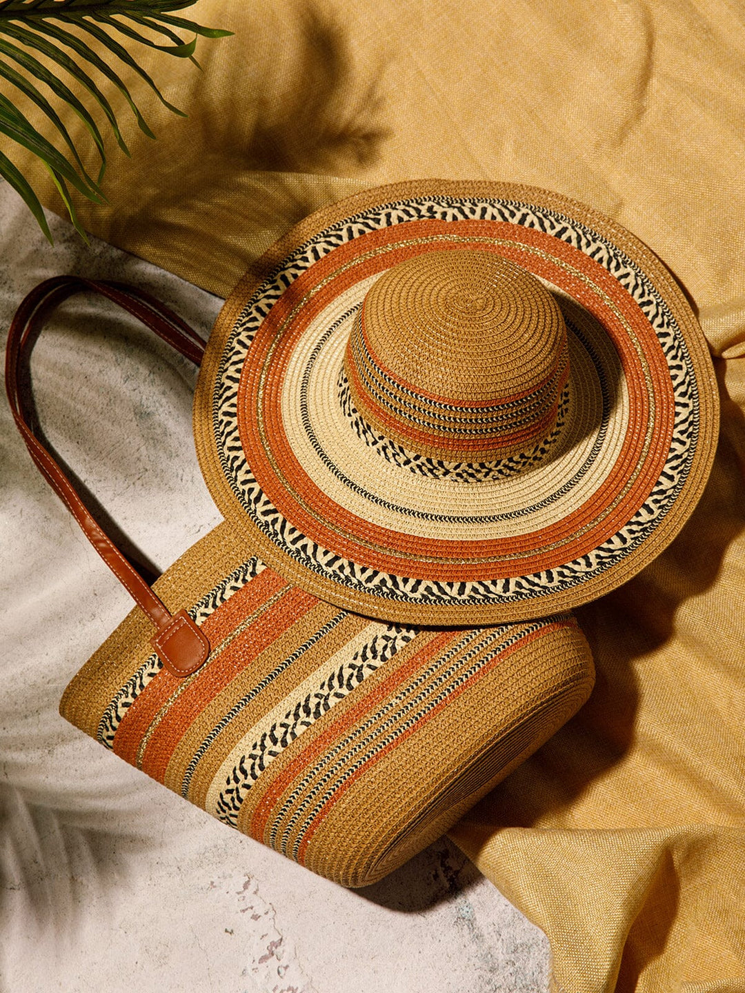 WOMEN'S STRAW SUN HAT WITH MATCHING WOVEN COLORBLOCK TOTE BAG