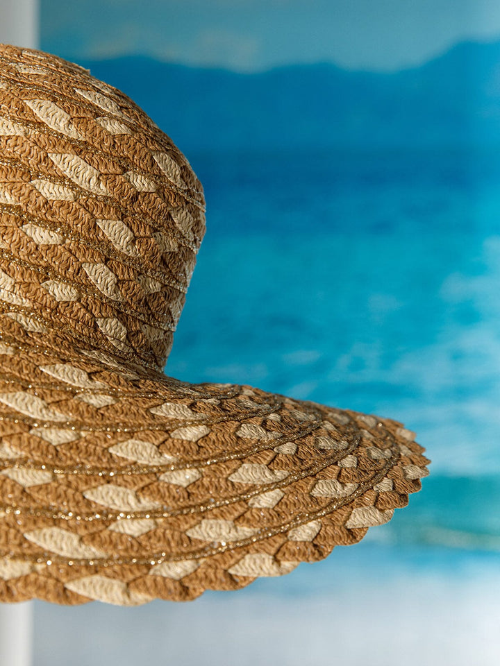 WOMEN'S STRAW SUN HAT WITH MATCHING WOVEN COLORBLOCK TOTE BAG