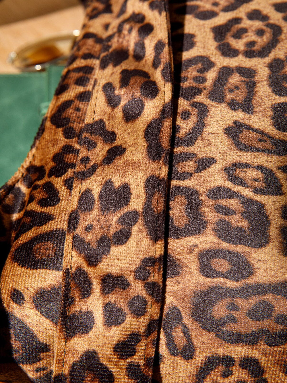WOMEN'S DOUBLE STRAPS SUEDE ANIMAL PRINT TOTE BAG