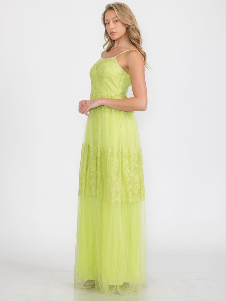 WOMEN'S SLEEVELESS LACE TIERED MAXI GOWN DRESS (Copy)