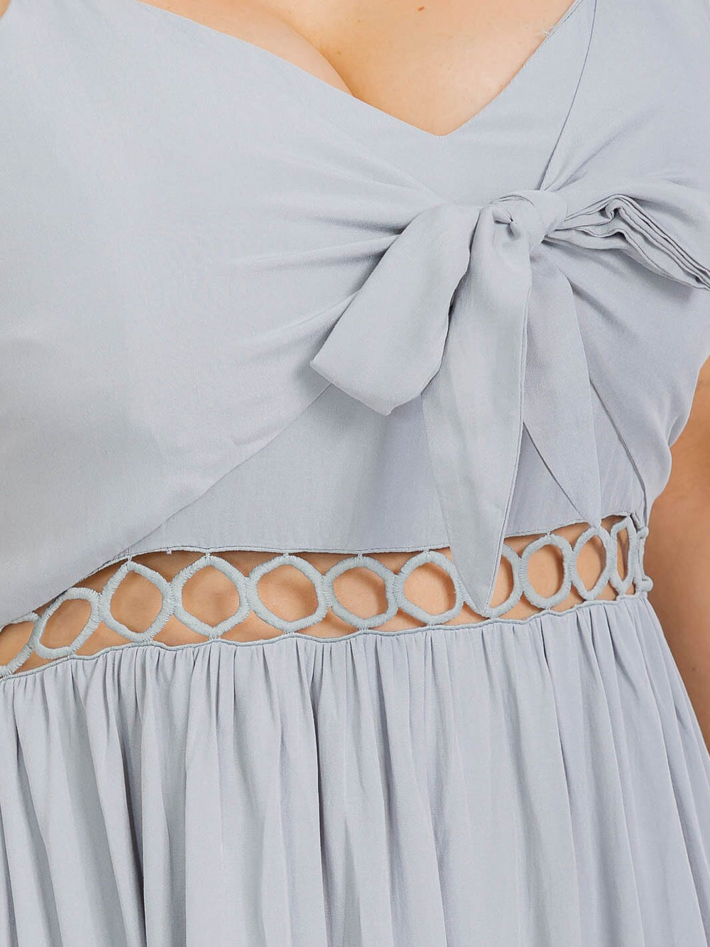 PLUS SIZE SLEEVELESS TRIM DETAILED SMOCK HIGH-LOW MAXI DRESS