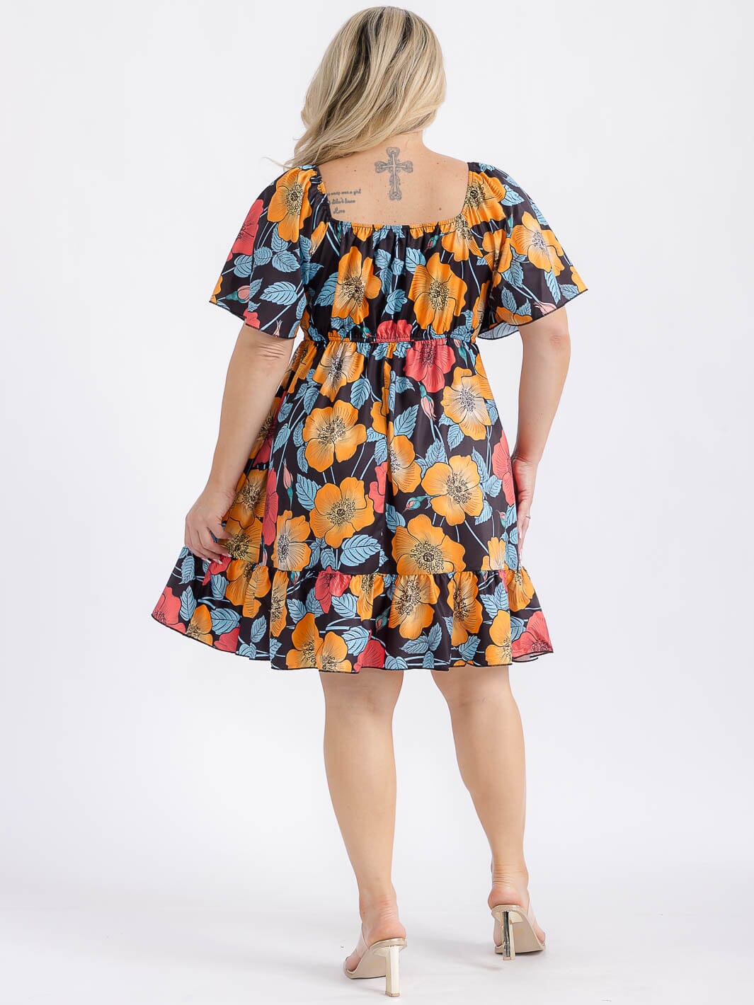 PLUS SIZE SHORT PUFF SLEEVE ELASTIC WAIST FIT & FLARE FLORAL MIDI DRESS