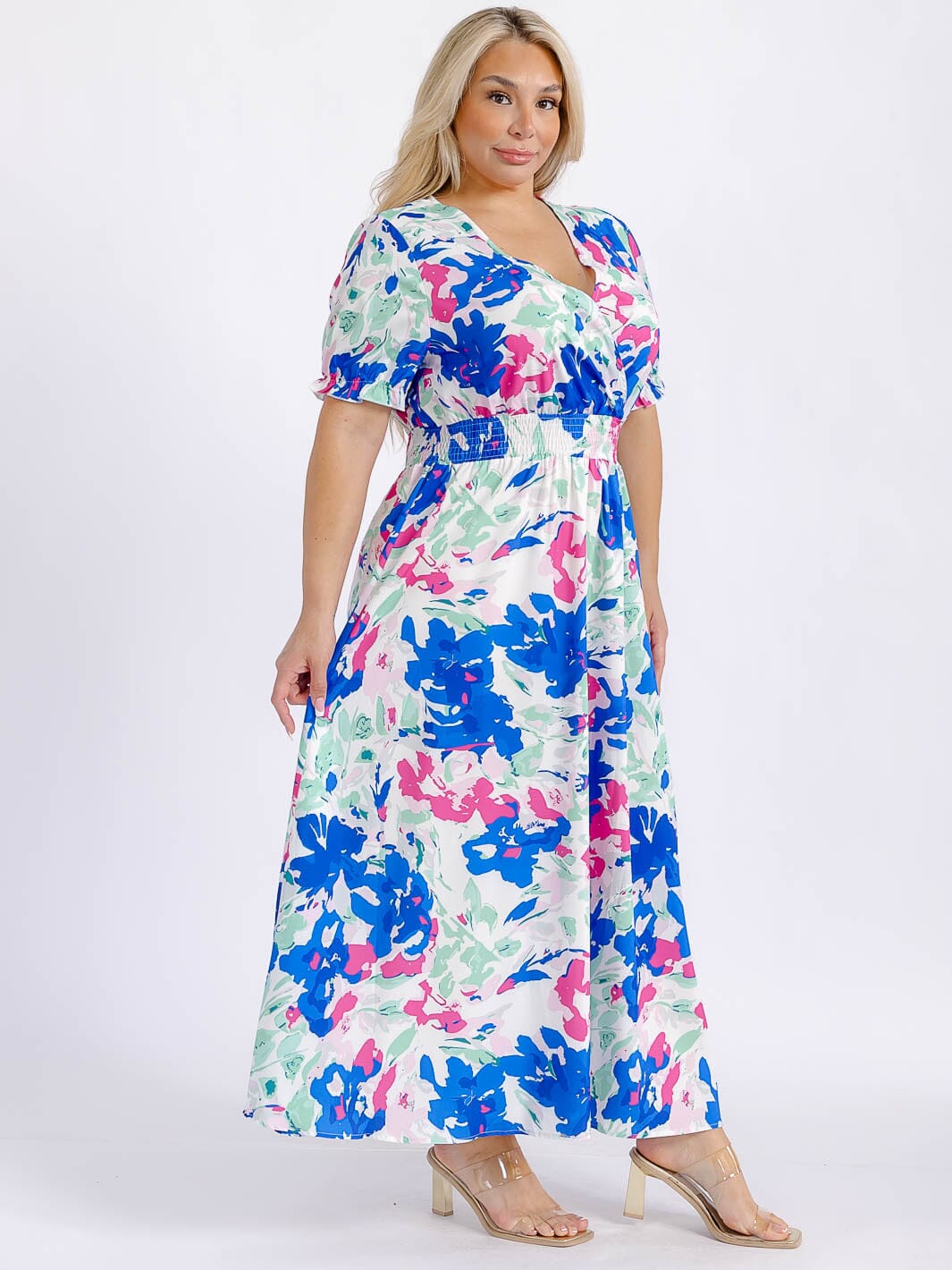 PLUS SIZE SHORT SLEEVE SURPLICE SMOCK WAIST FLORAL MAXI DRESS