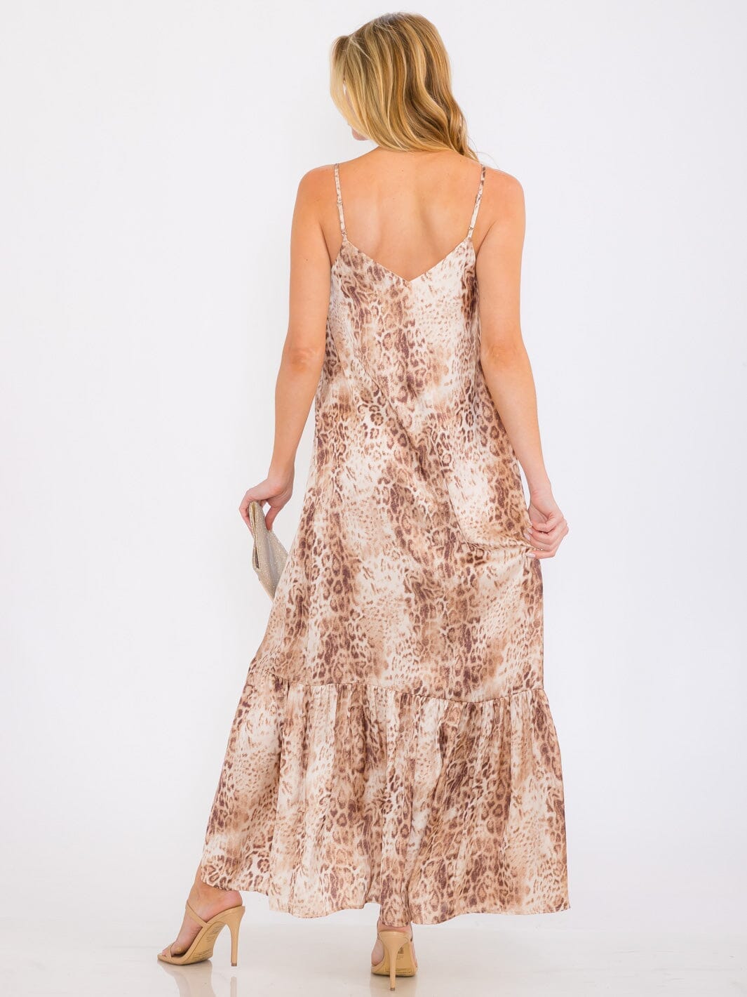 WOMEN'S SLEEVELESS TIERED ANIMAL PRINT MAXI DRESS