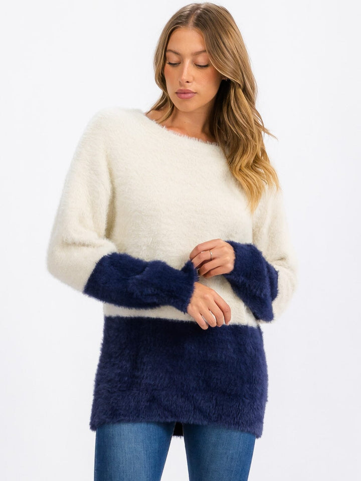 WOMEN'S LONG SLEEVE FUZZY COLORBLOCK PULLOVER SWEATER