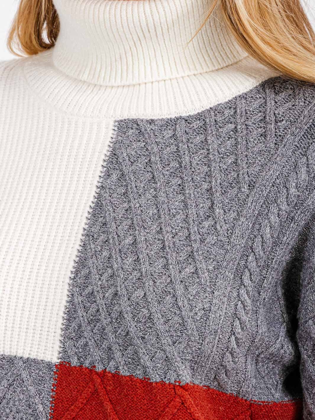 WOMEN'S LONG SLEEVE TURTLE NECK DETAILED COLORBLOCK PULLOVER SWEATER