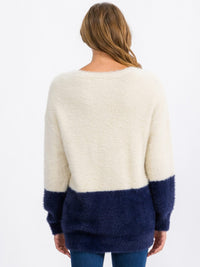 WOMEN'S LONG SLEEVE FUZZY COLORBLOCK PULLOVER SWEATER
