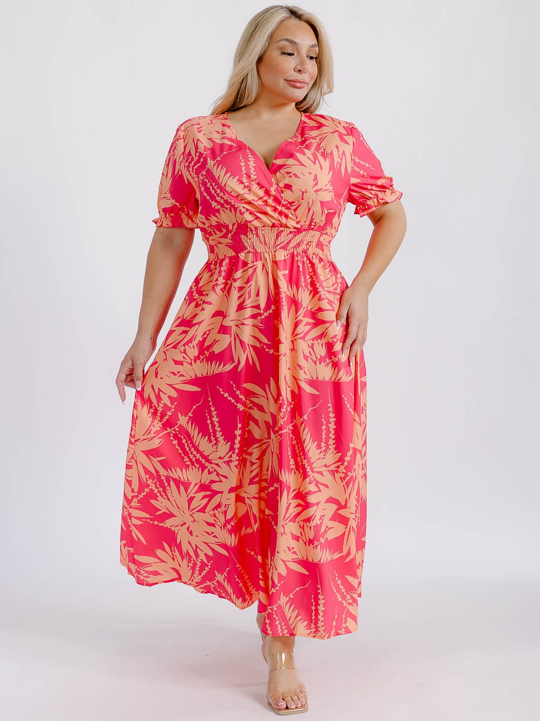 PLUS SIZE SHORT SLEEVE SURPLICE SMOCK WAIST FLORAL MAXI DRESS