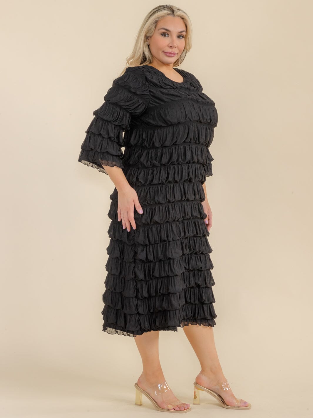 PLUS SIZE 3/4 SLEEVE TIERED RUCHED MAXI DRESS