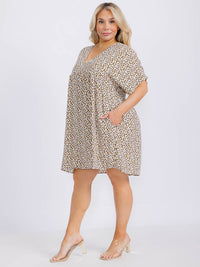 PLUS SIZE SHORT SLEEVE V-NECK FRONT POCKETS ANIMAL PRINT TUNIC MINI DRESS