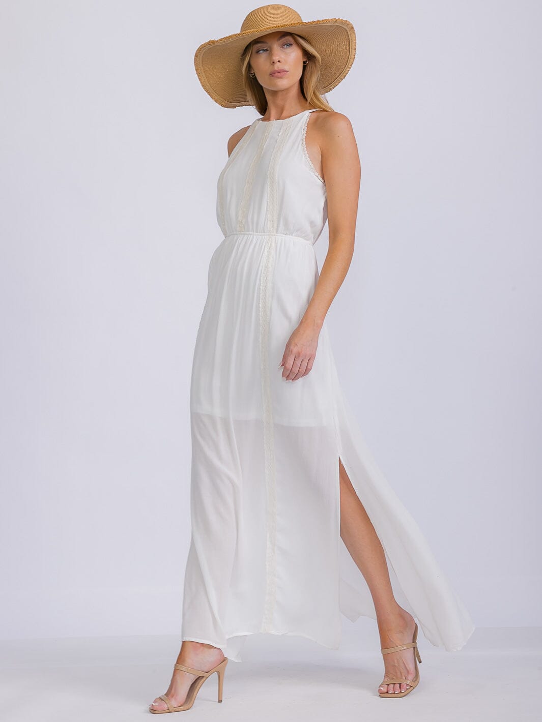 WOMEN'S SLEEVELESS HALTER NECK SLIT MAXI DRESS