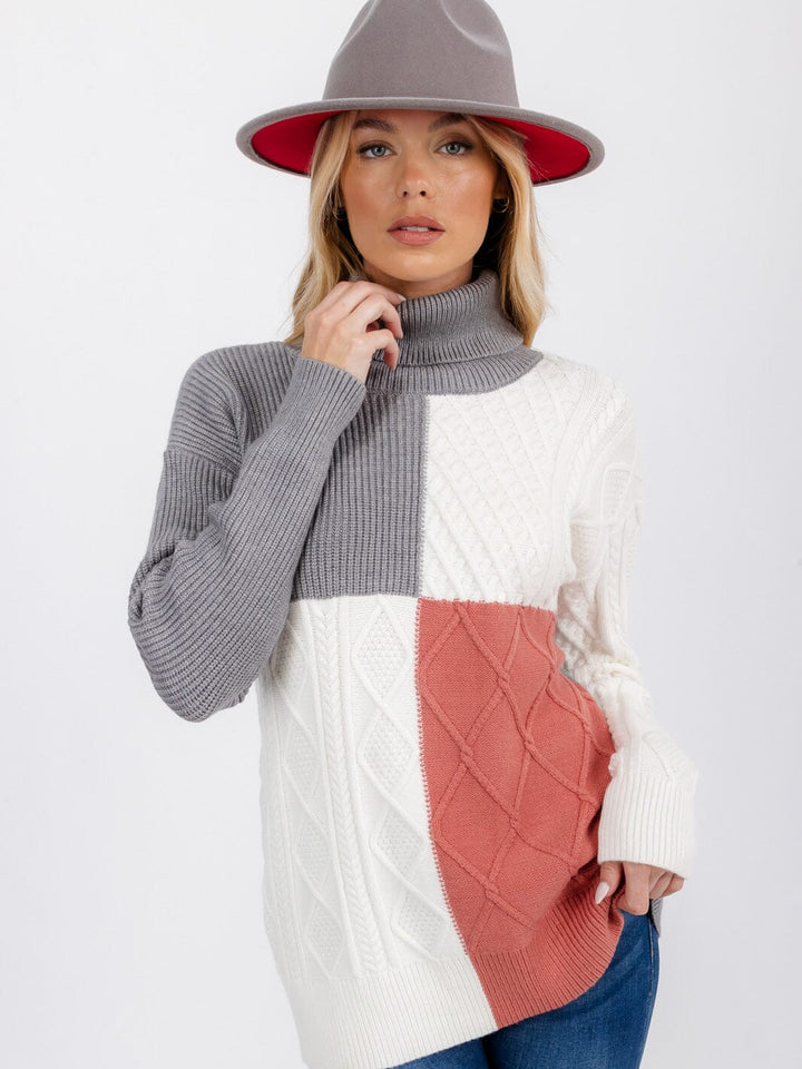 WOMEN'S LONG SLEEVE TURTLE NECK DETAILED COLORBLOCK PULLOVER SWEATER