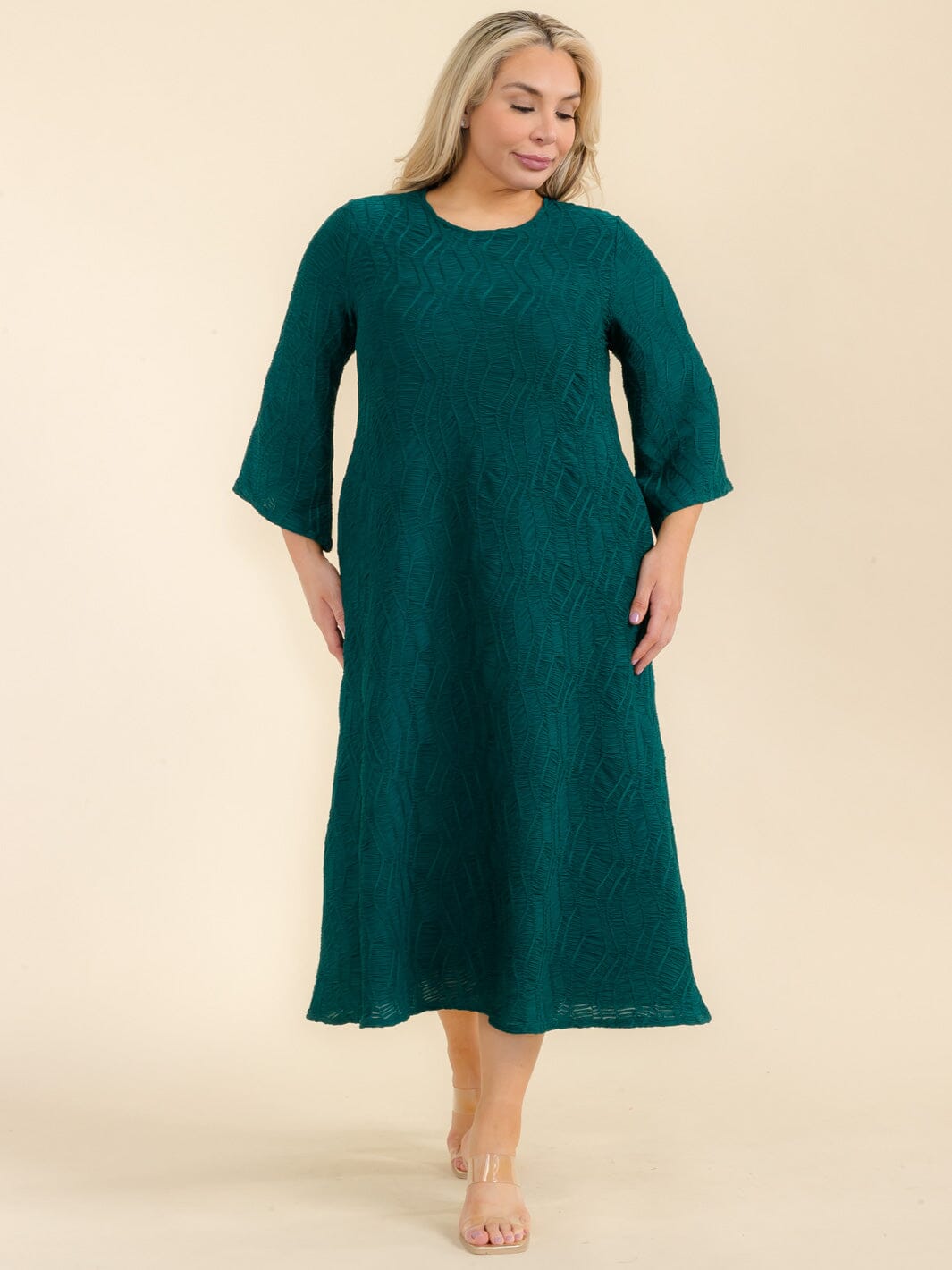 PLUS SIZE 3/4 SLEEVE FRONT POCKETS RUCHED DETAILED MAXI DRESS