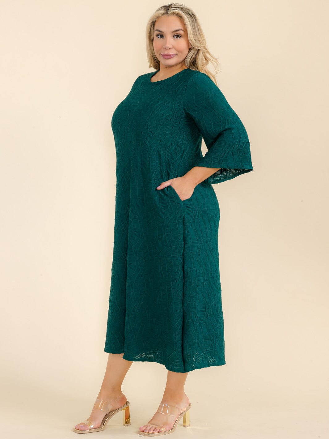 PLUS SIZE 3/4 SLEEVE FRONT POCKETS RUCHED DETAILED MAXI DRESS