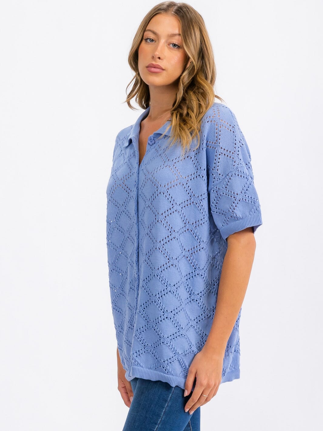 WOMEN'S SHORT SLEEVE BUTTON UP KNIT DETAILED TOP