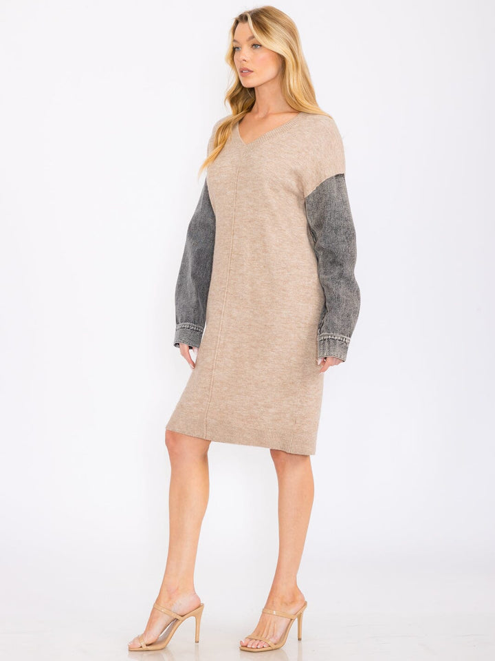 WOMEN'S LONG DENIM SLEEVES V-NECK MIDI SWEATER DRESS