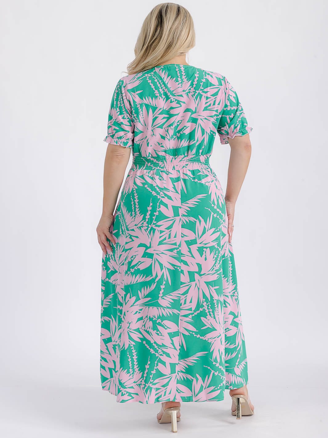 PLUS SIZE SHORT SLEEVE SURPLICE SMOCK WAIST FLORAL MAXI DRESS