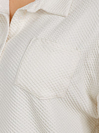 PLUS SIZE SHORT SLEEVE FRONT POCKETS BUTTON UP BLOUSE