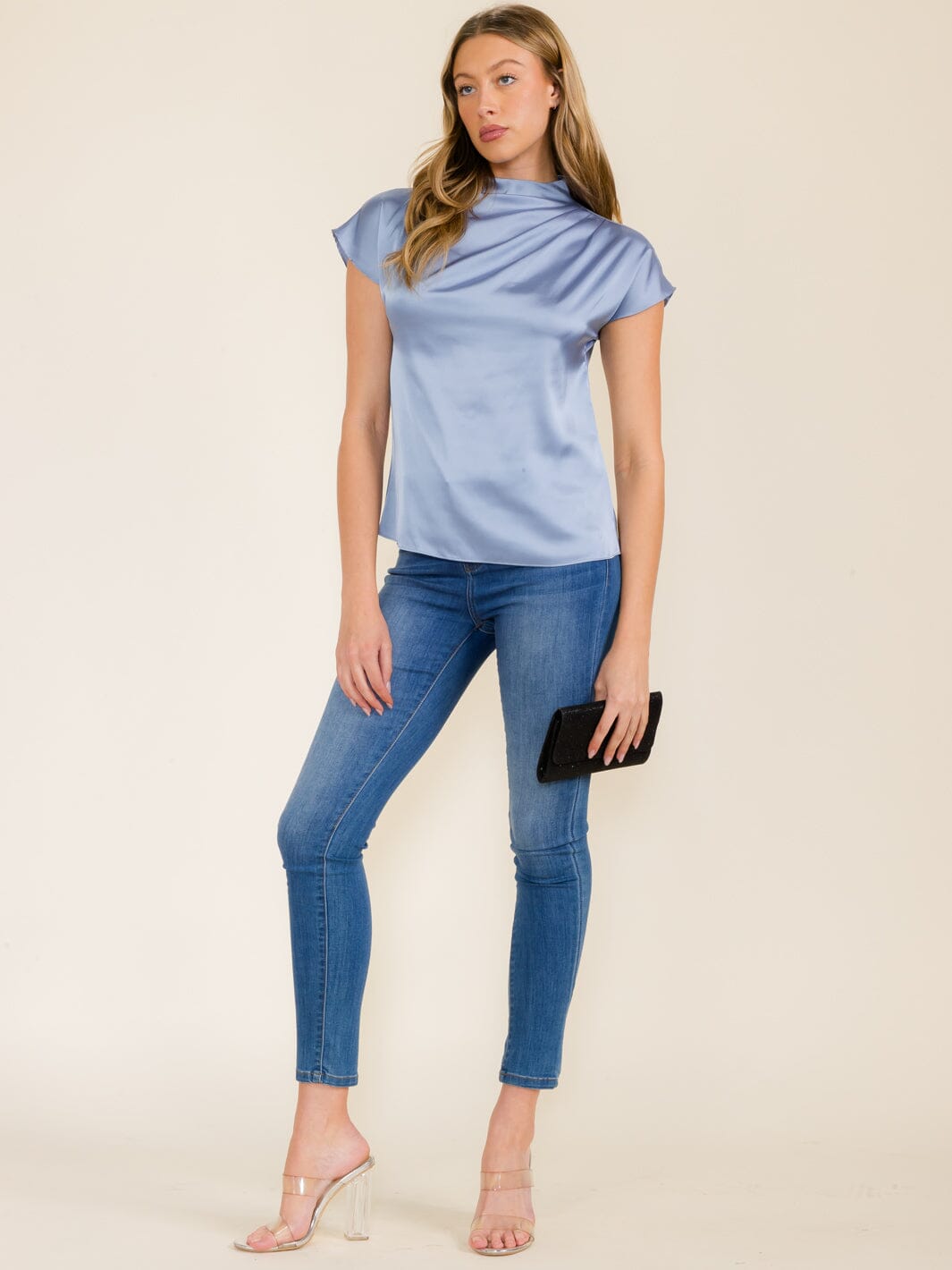 WOMEN'S SHORT SLEEVE FRONT DETAILED SATIN BLOUSE