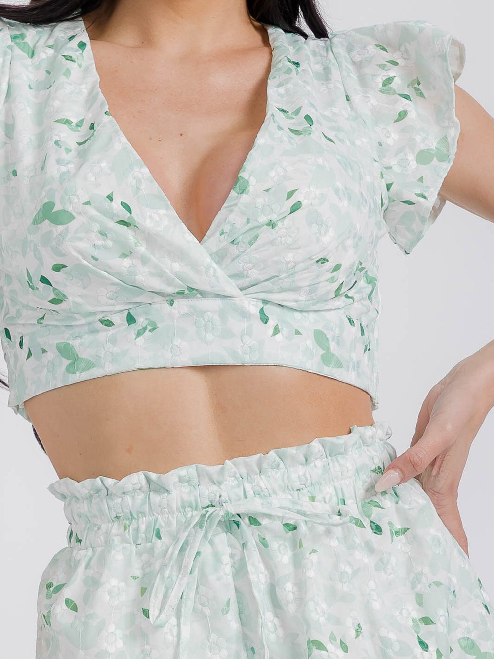 WOMEN'S SHORT SLEEVES CROP TOP & ELASTIC WAIST MINI SHORTS FLORAL 2PC. SET