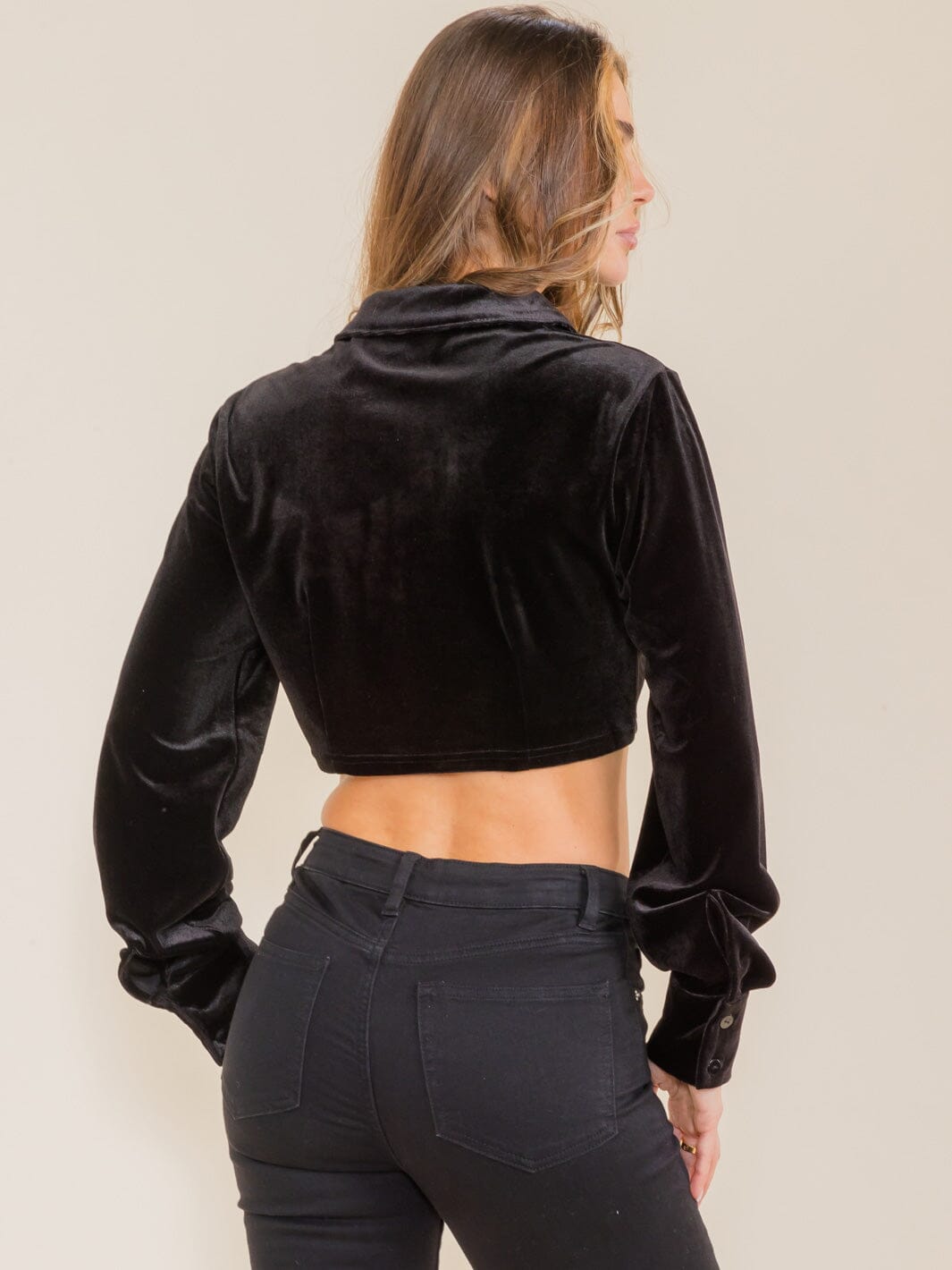 WOMEN'S LONG SLEEVE BUTTON UP VELVET CROP TOP