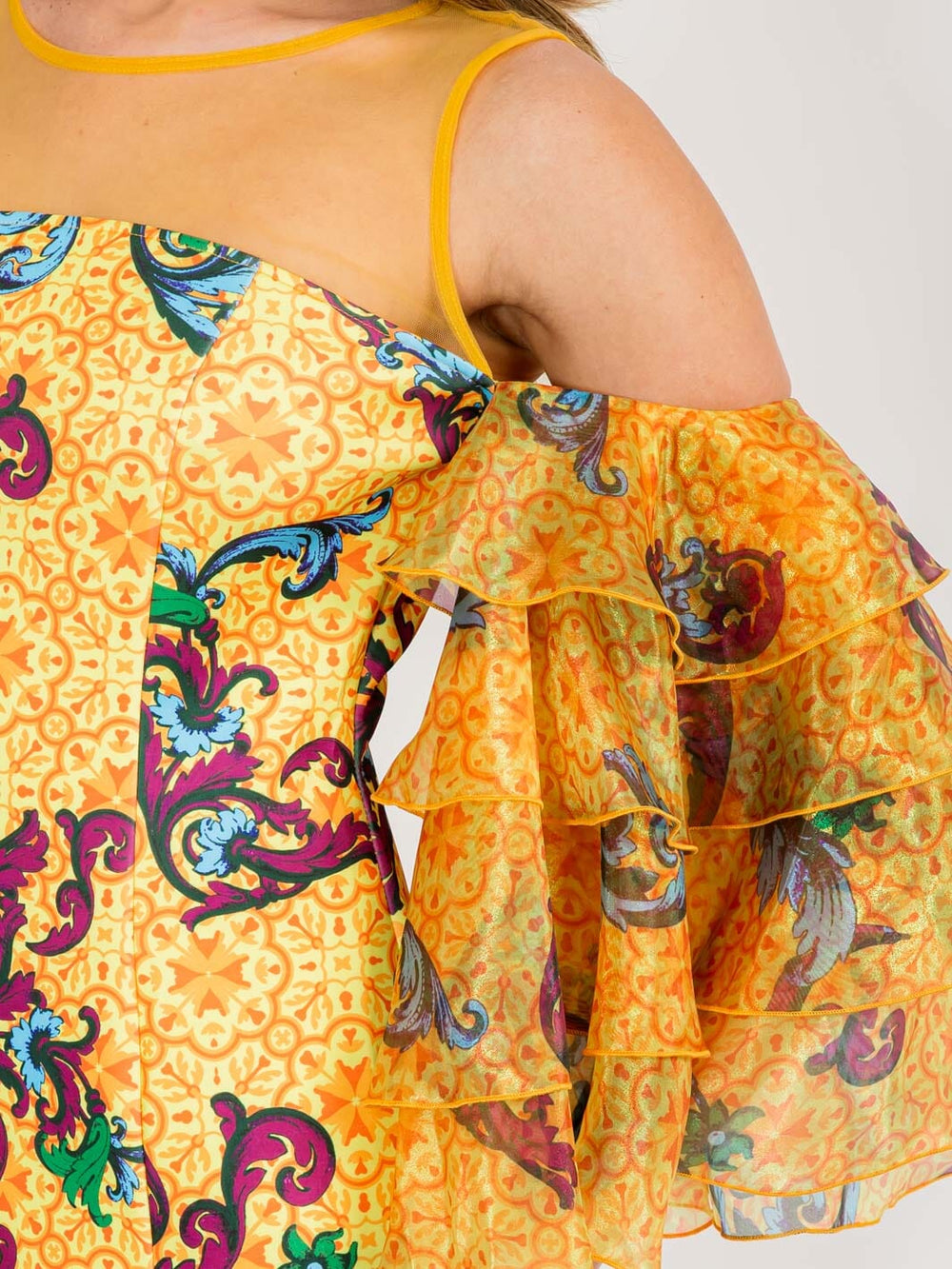 WOMEN'S COLD SHOULDER SHORT RUFFLE SLEEVE MULTI PRINT MIDI DRESS