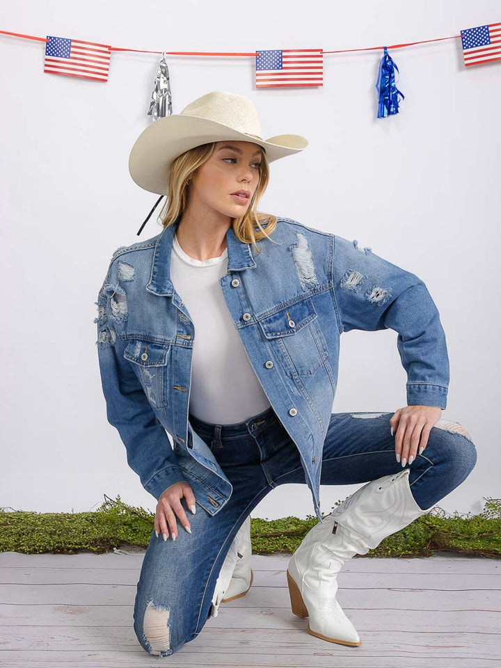 WOMEN'S LONG SLEEVE BUTTON CLOSURE FRONT POCKETS DISTRESS DENIM JACKET