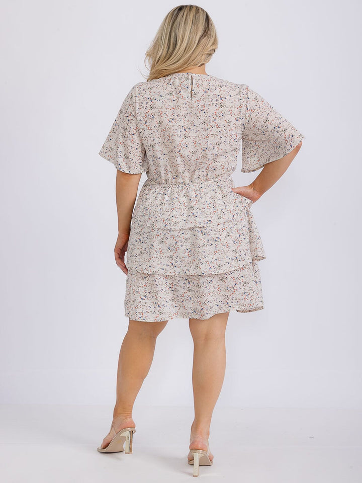 PLUS SIZE TIERED FLOWER PRINT MINI DRESS